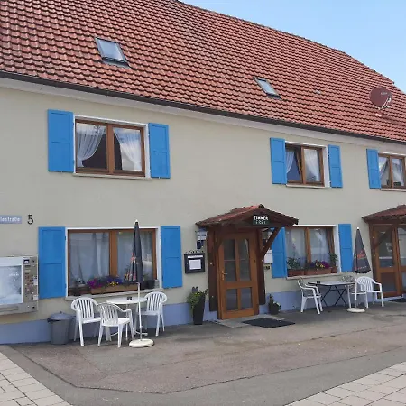 Affittacamere Gaestehaus Waldhorn 3*