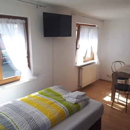 Gaestehaus Waldhorn Affittacamere