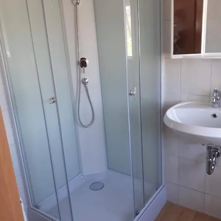 Gaestehaus Waldhorn Affittacamere Weilen unter den Rinnen